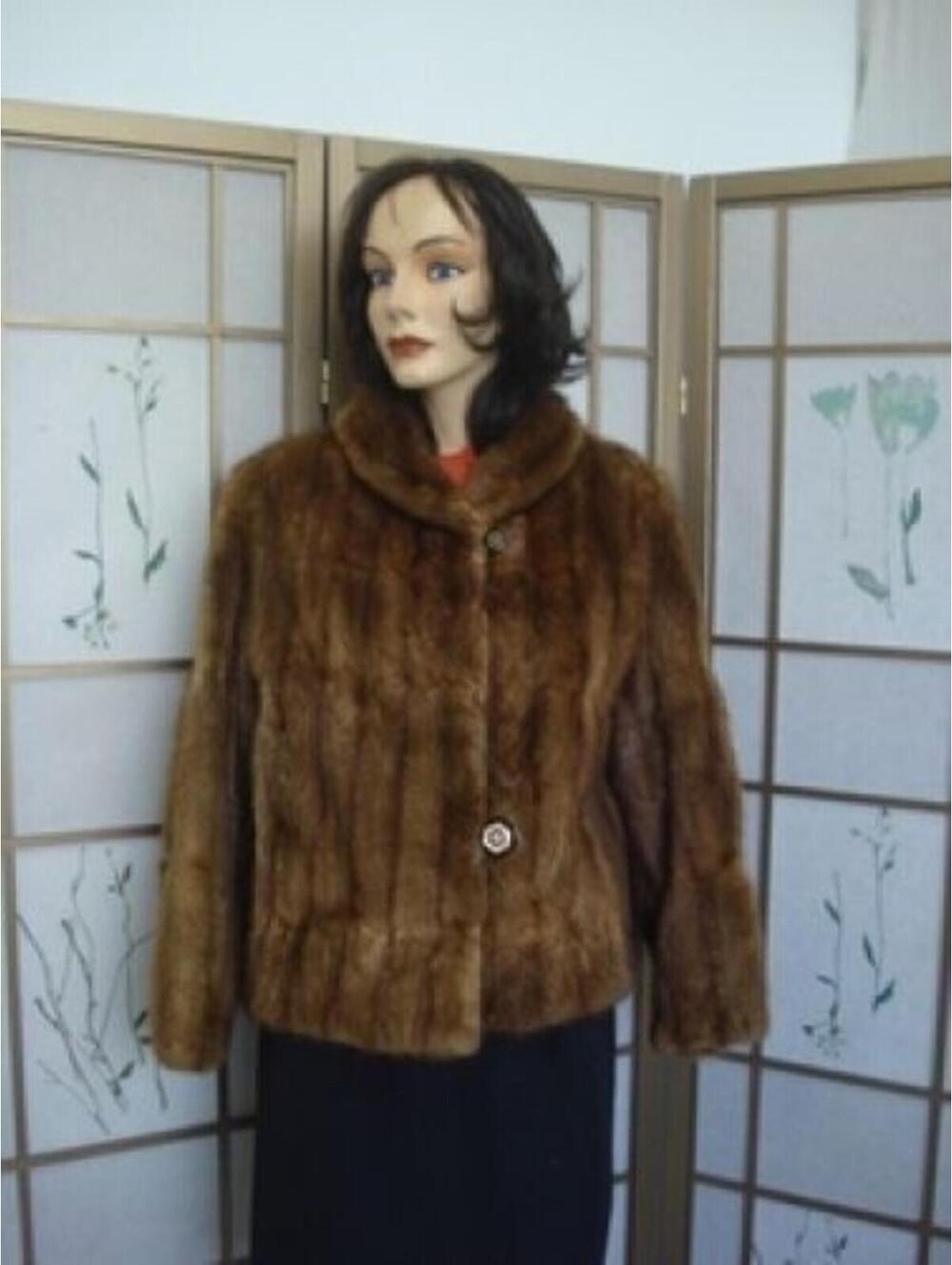 SCRAP MUSKRAT FUR JACKET AS IS  CRAFTS, ARTS, BEARS